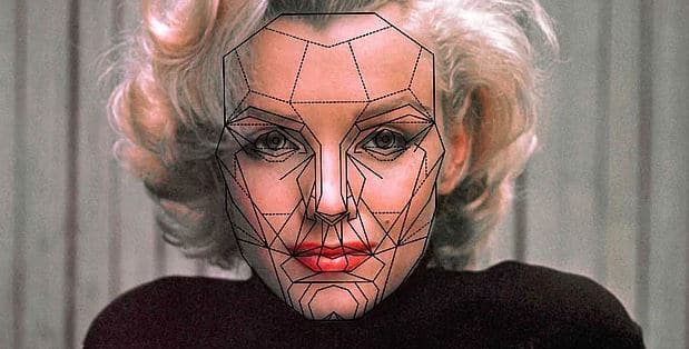 Portrait of Marilyn Monroe showing the golden ratio